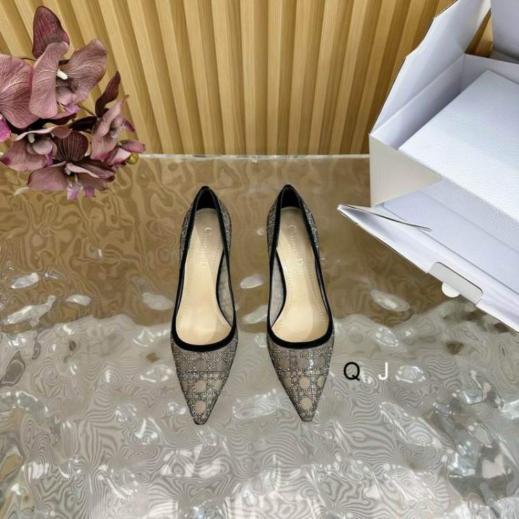 Picture of Dior Shoes _SKUDiorsz35-4043725.5CMJ1002